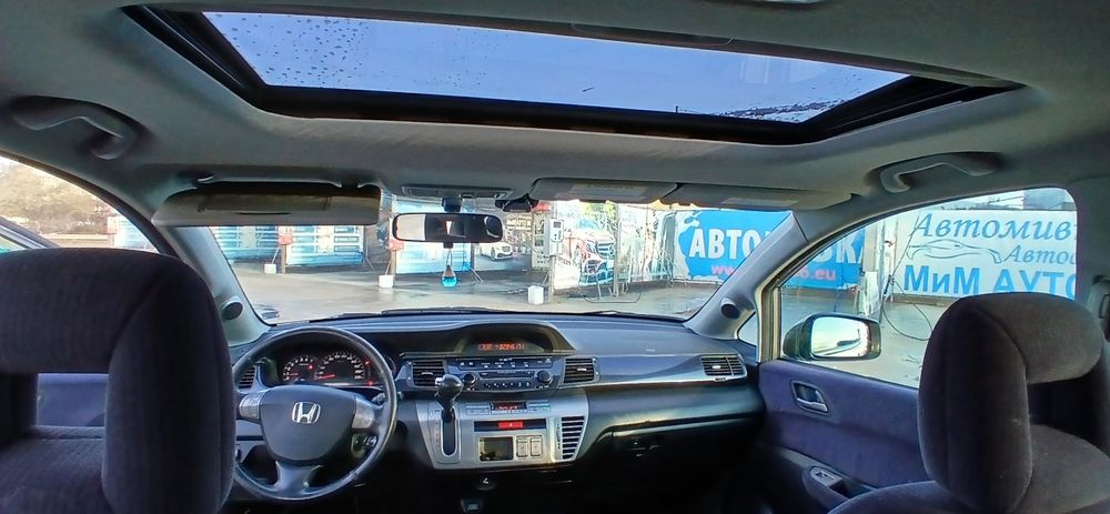 Honda fr-v автаматик с газ