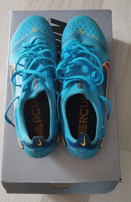 Ghete de fotbal Nike Mercurial Vapor 14 Elite 38.5