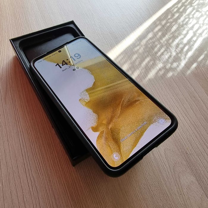 Husa Samsung Galaxy S22 cu inel de prindere