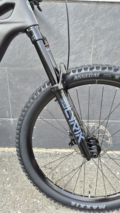 Mondraker Neat R, E-bike SL, full carbon, TQ motor, stare noua