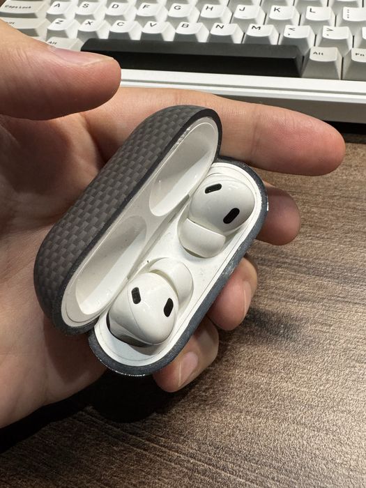 AirPods Pro 2 lightning
