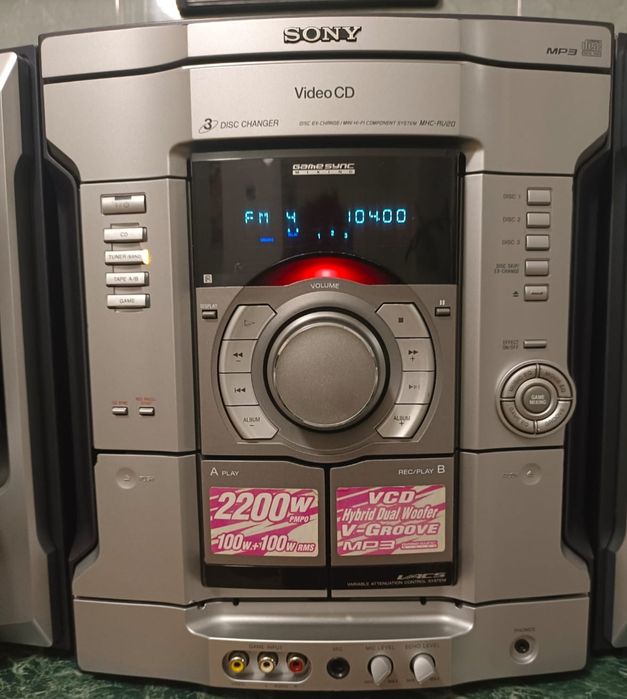 Музыкальный центр Sony