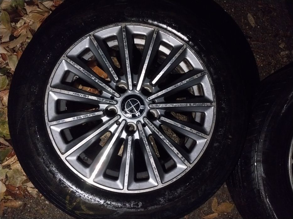 Диски R16 на BMW. Без резины.
