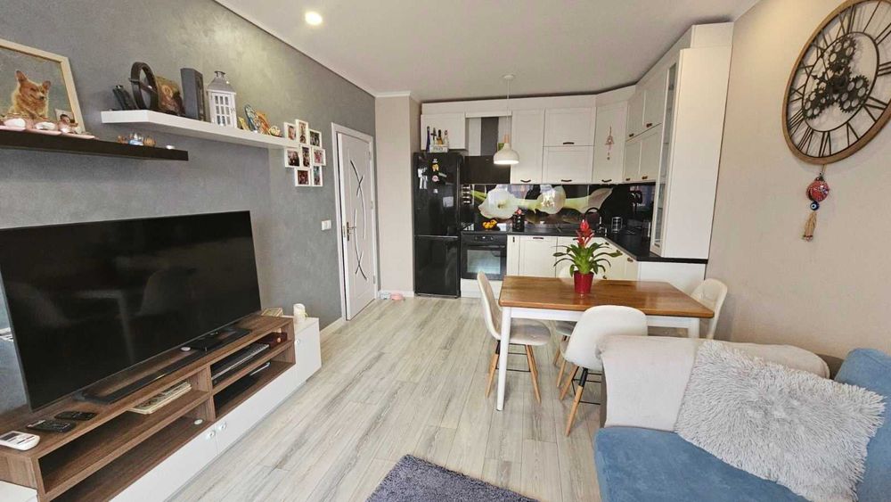 Тристаен апартамент 130кв.м., Възраждане 3, гр.Варна