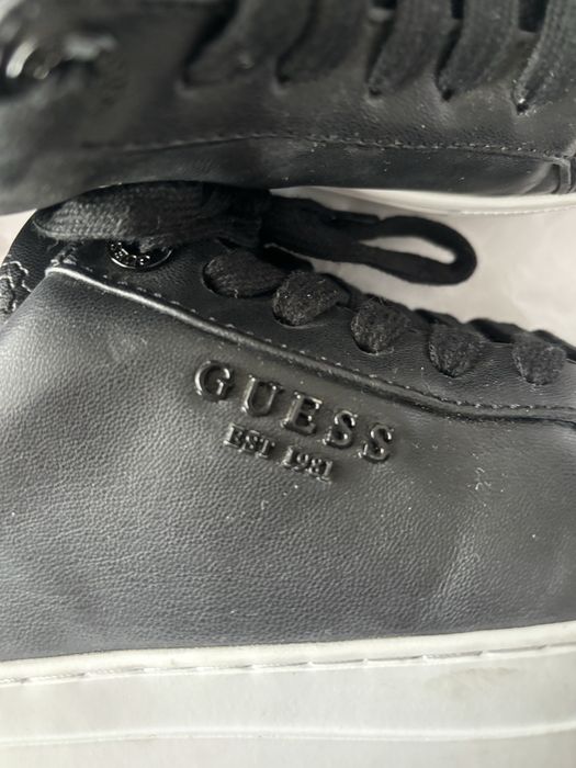 Guess спортни обувки 40 номер