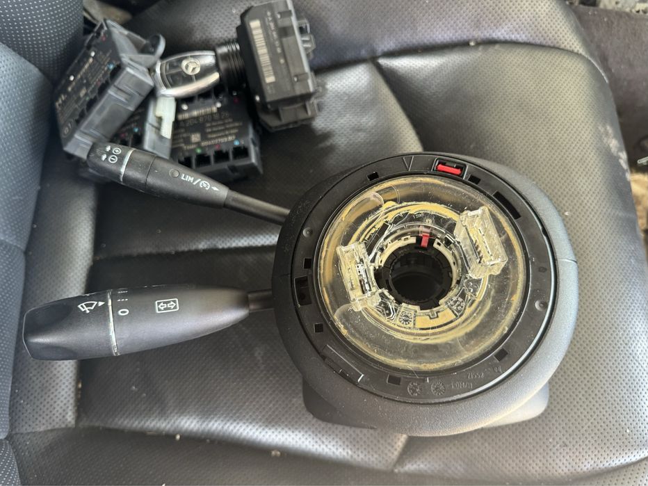 Лентов кабел и лост за чистачки за Mercedes C class W204