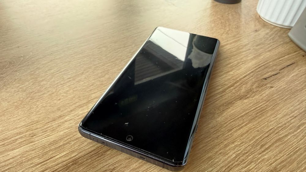 OnePlus 12 / 256GB / 12GB