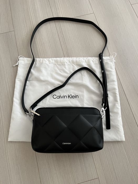 Geanta Calvin Klein