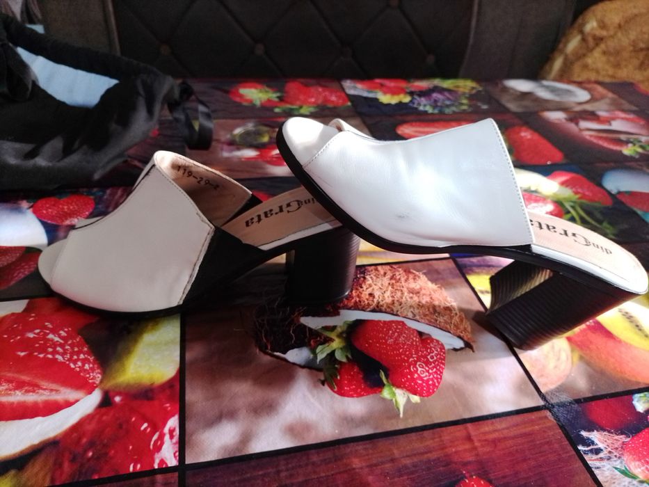 Обувь женская новая