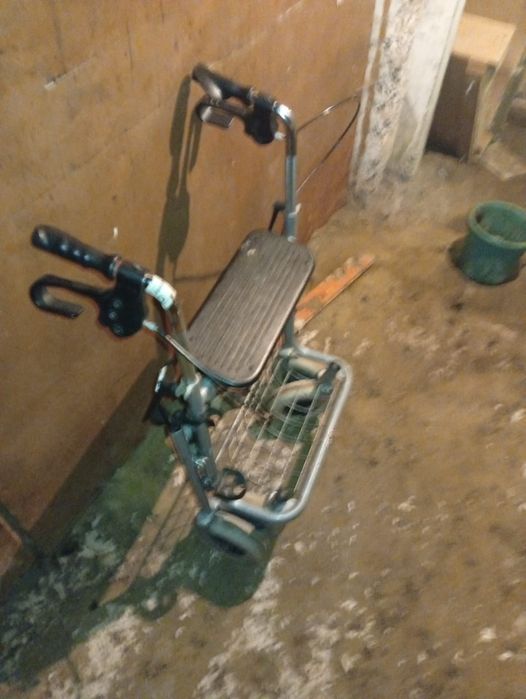 Продам ходунки для пожелых