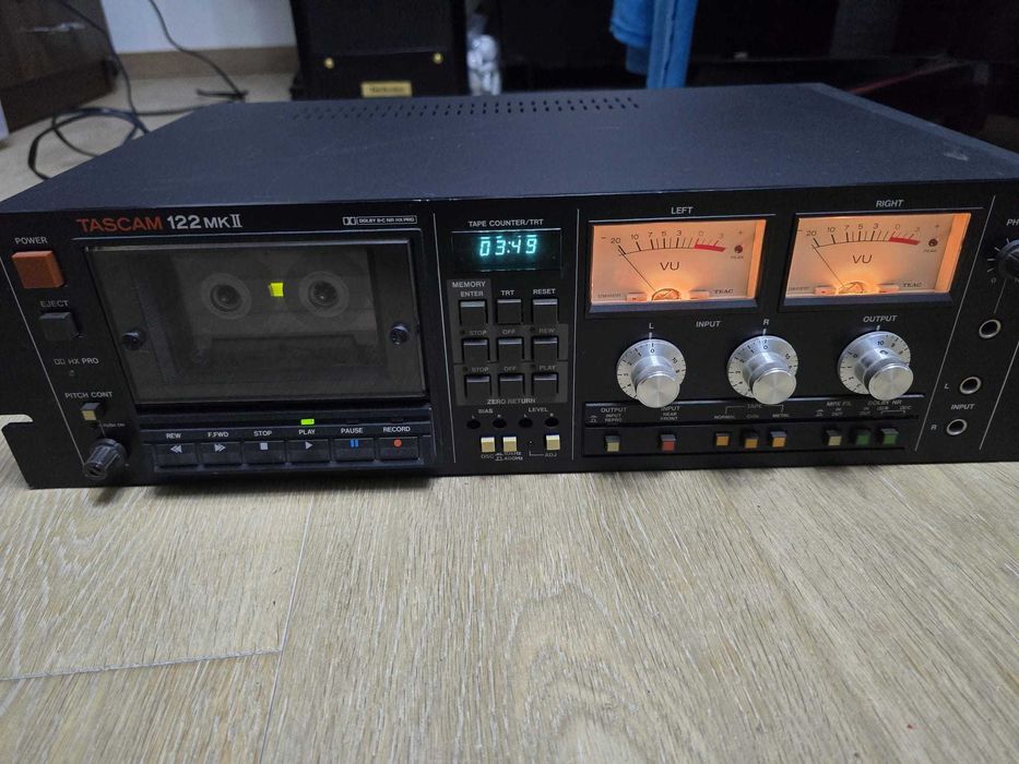 Tascam 122 MKII – Defect, pentru piese / mentenanta, 120V