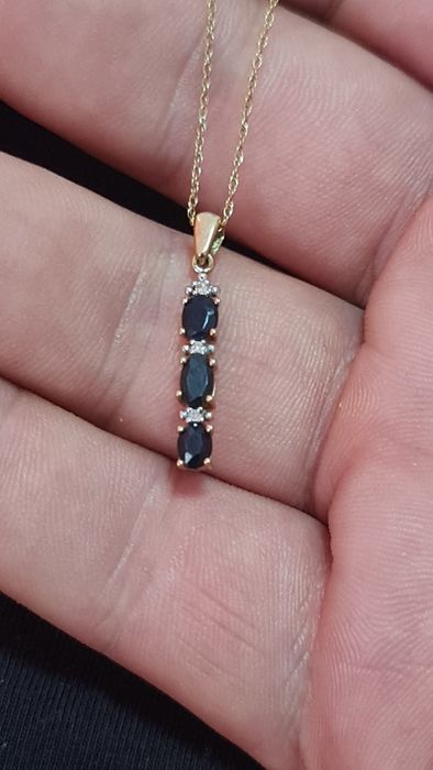 Lantisor aur cu safire si diamante