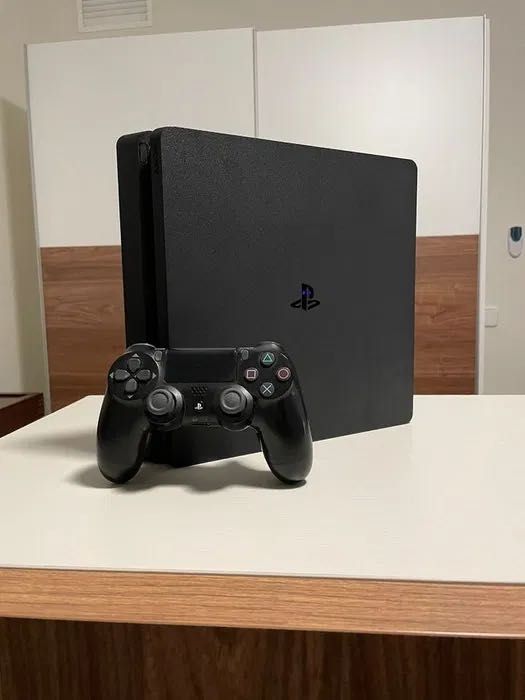 Sony PlayStation 4 Slim 1TB