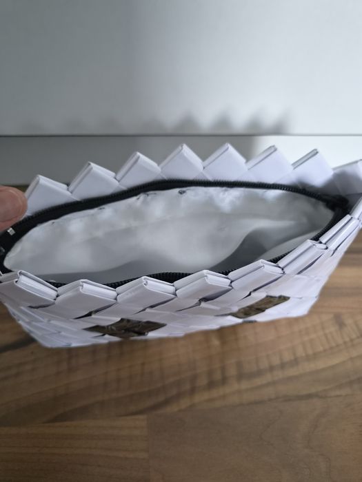 Genti și portofele handmade