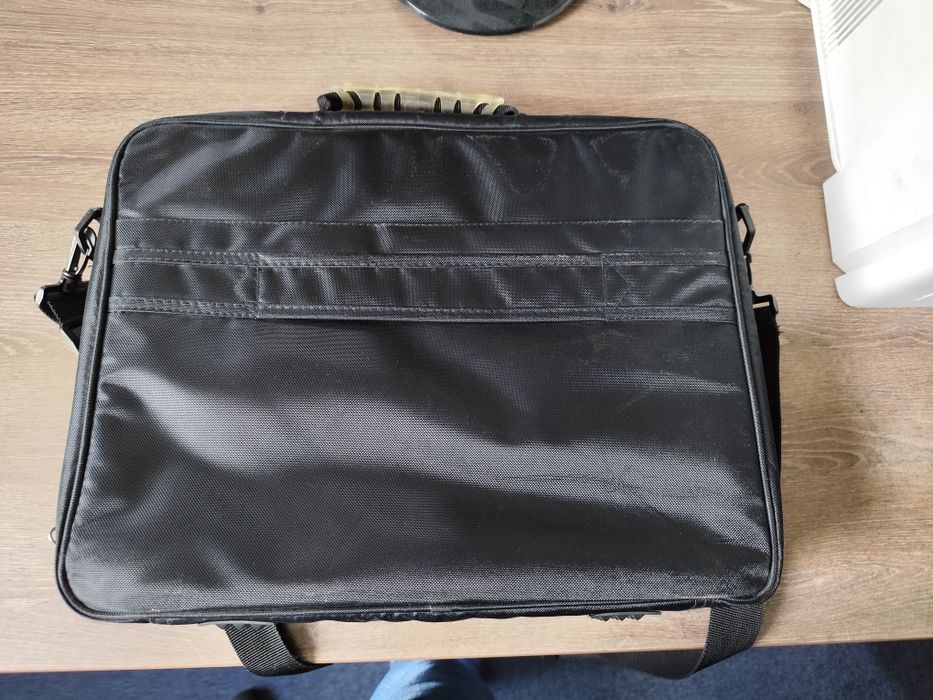 Geantă laptop diametru 19inch