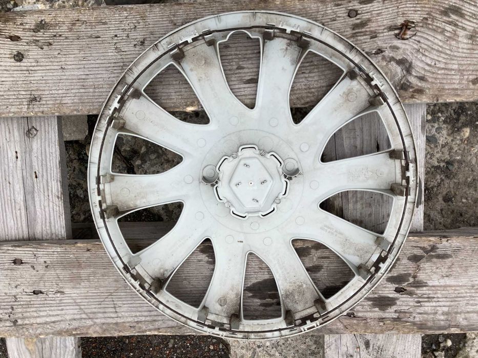 16 цола Тас Renault Traffic Рено Трафик 1 брой