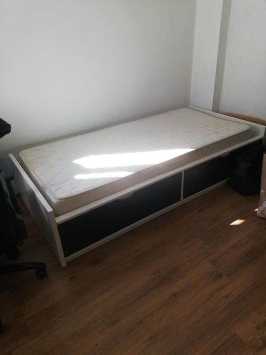 Единично легло Икеа