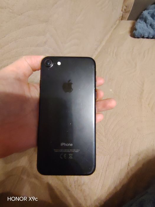 Продам IPhone 7, 32 Гб