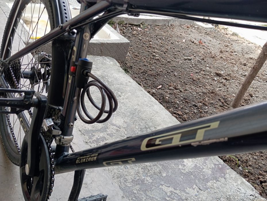 Американский велосипед сотилади холати яхши