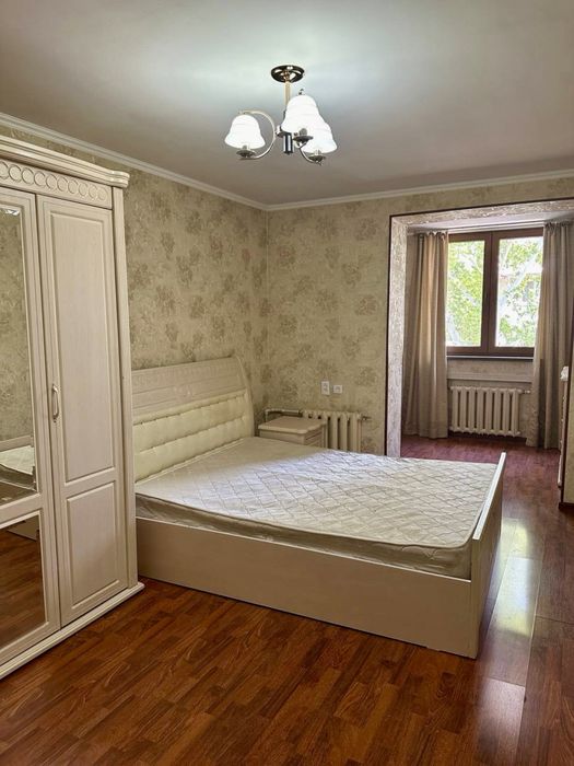 Аренда ЦУМ ул. Чимкент кафе Бон Bon Ойбек Космонавты Рашидова