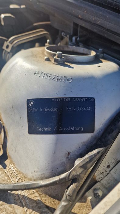 BMW seria 5  E39 528i individual