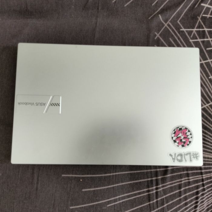 Продам asus vivobook