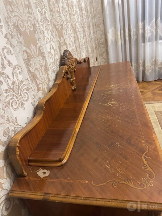 Мебель антикварная Д-10