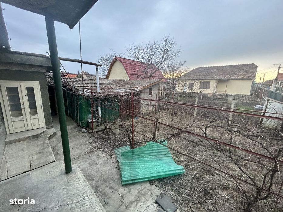 Casa individuala , 3 camere , 244 mp teren