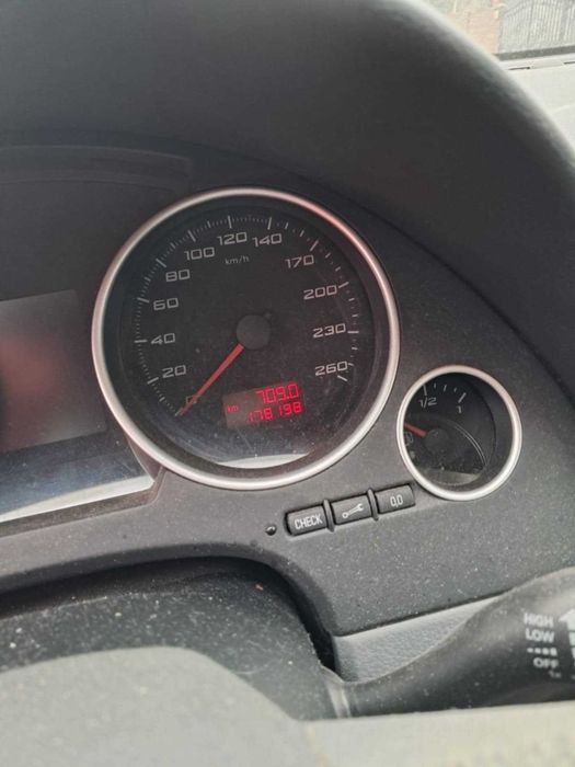 SEAT Exeo 2011 — imagine 5
