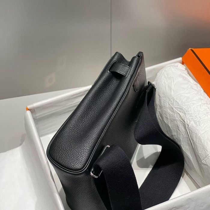 Мъжка чанта Hermes в два размера