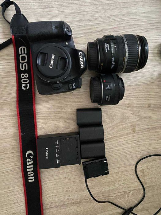 Canon EOS 80D + 3 объектива + 3 аккумулятора (полный комплект)
