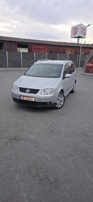 Vw turan 2.0 tdi 140 cp