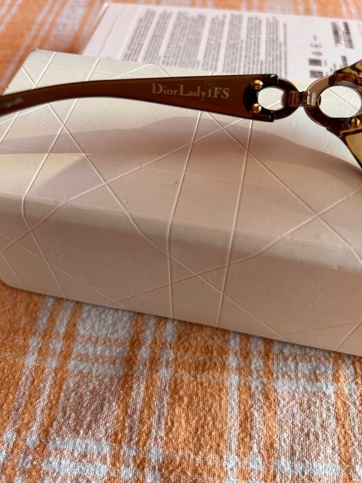 Слънчеви очила Dior,оригинални. В перфектно състояние