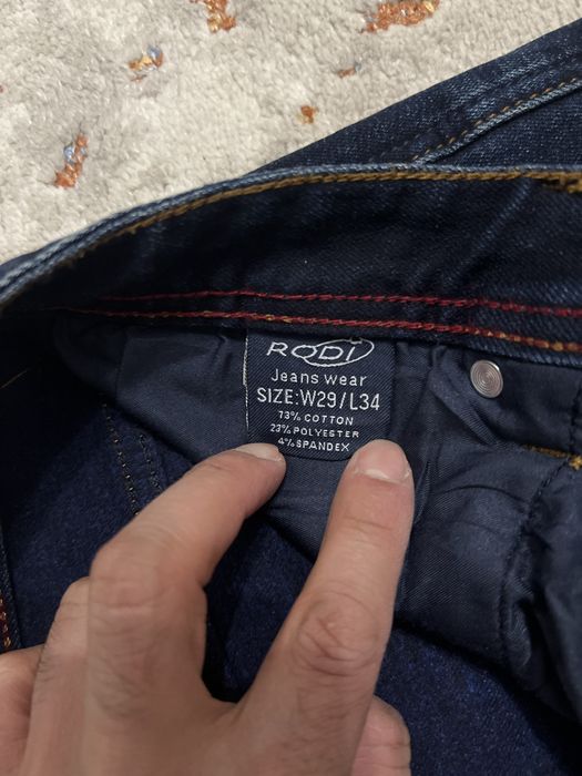 Джинсы в отличном состояние