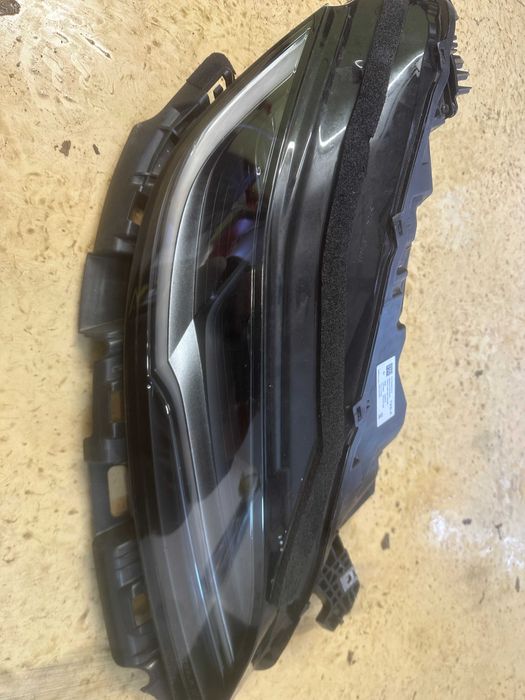 Tesla 3 Highland Табло, фарове и части 2024 2025