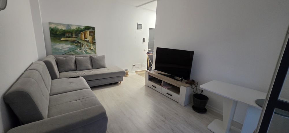 Inchiriez apartament 2 camere +parcare in Chiajna