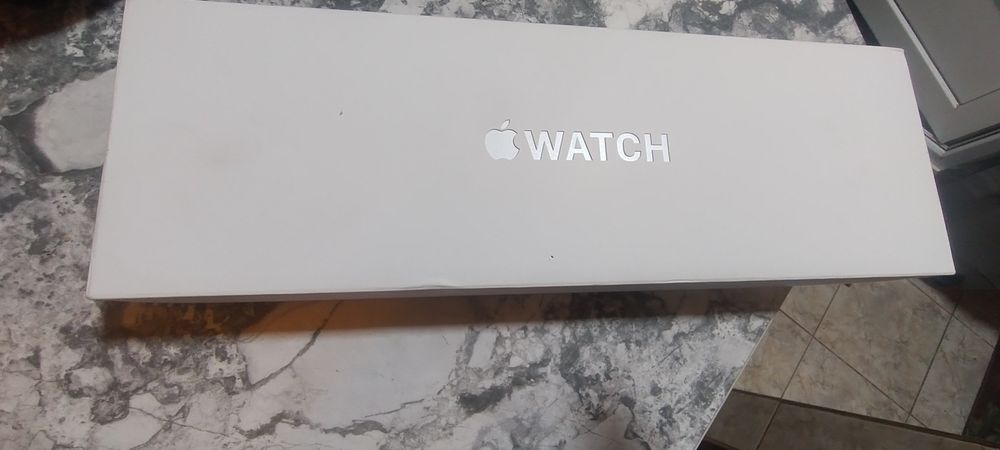 Vand Apple watch negru,sigilat
