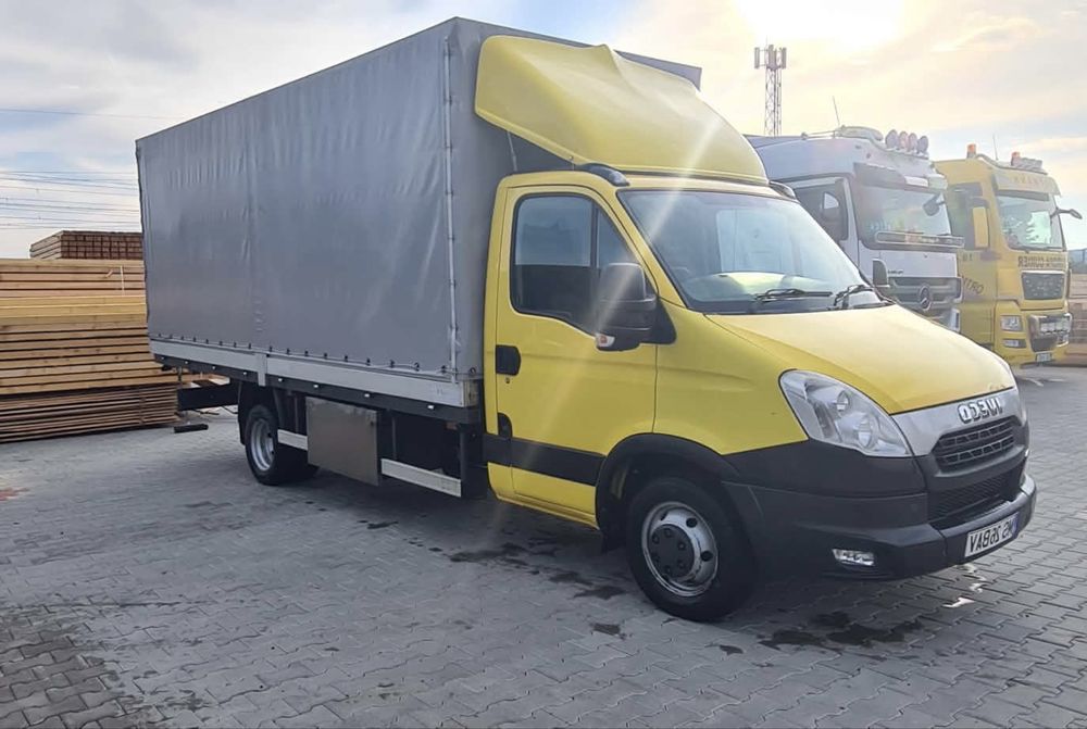 Vand bena cu covertil cu tot si prelata de iveco