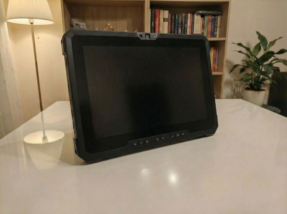 Tabletă Dell Latitude 7220 Rugged Extreme – i7/ 16GB / 256GB SSD – Noi