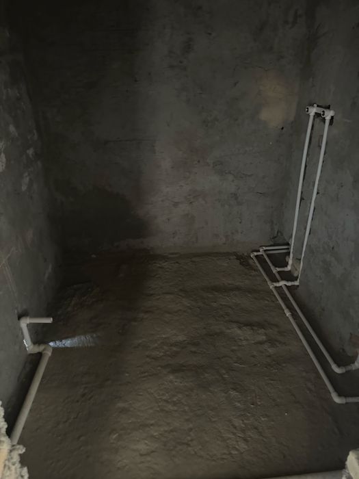 7 mikro rayonda 2 xonali kvartira sotiladi