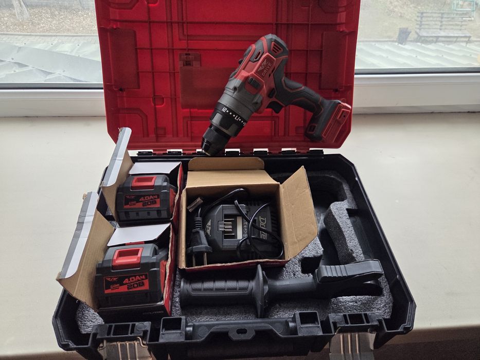 Продам  ледобур.