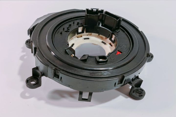 Spira Volan  6989557001 / 0430813502 BMW Seria 3 E90/E91/E92/E93