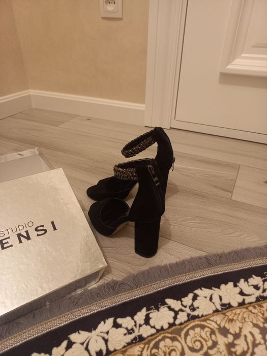 Qora zamsh basanoshka turkiya