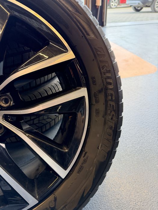 Jante originale Mercedes W223 S-Class R18 + anvelope