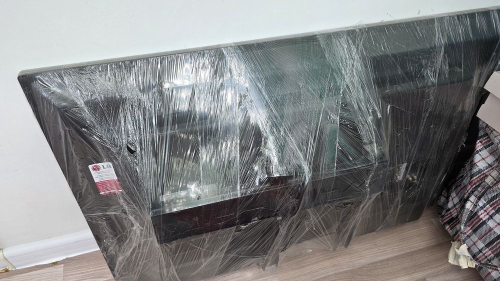 Продам телевизор LG