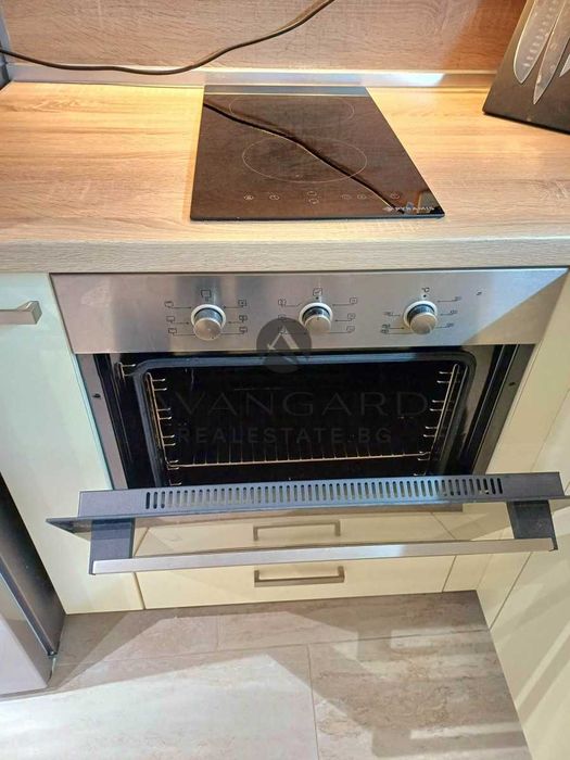 Продава се Тристаен апартамент в Пловдив, Център - 84 кв.м за 2673 €/кв.м - Снимка #5