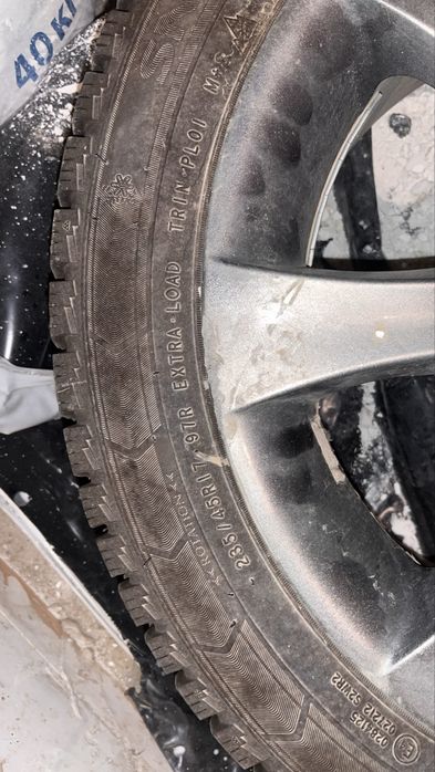 Диски с зимней резиной BMW E60 235/45/R17