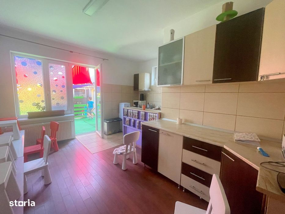 Vila de inchiriat in Complexul Studentesc