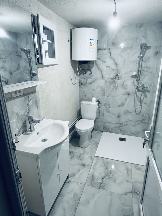 Lacul Surduc / Cabana de inchiriat