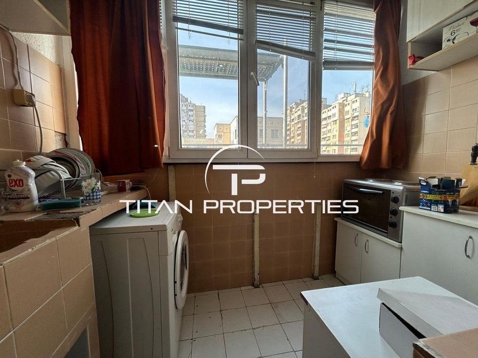 Продава се Тристаен апартамент в Пловдив, Център - 64 кв.м за 718 €/кв.м - Снимка #6